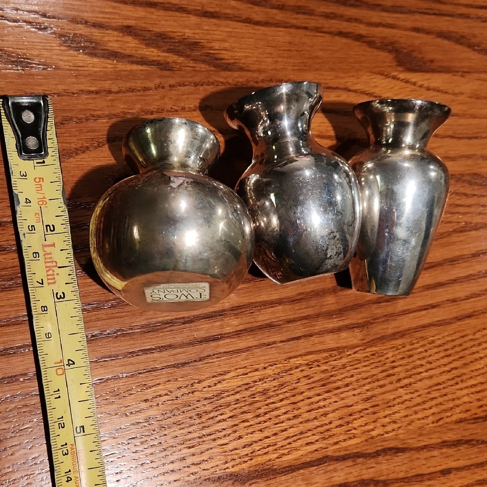 Two's Company Vintage Silver Vase Trio - Picture 6 of 8